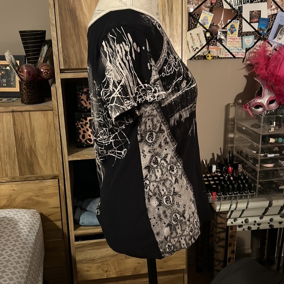 Vanilla Sky Black Tee - Large - Picture 2 of 4